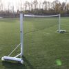 Badminton-net, geknoopt PE 2 Badminton set van aluminium. Voorzien van wielen, zodat u uw badminton-installatie eenvoud op kunt bergen. Zeer professionele badminton-set voor buiten!